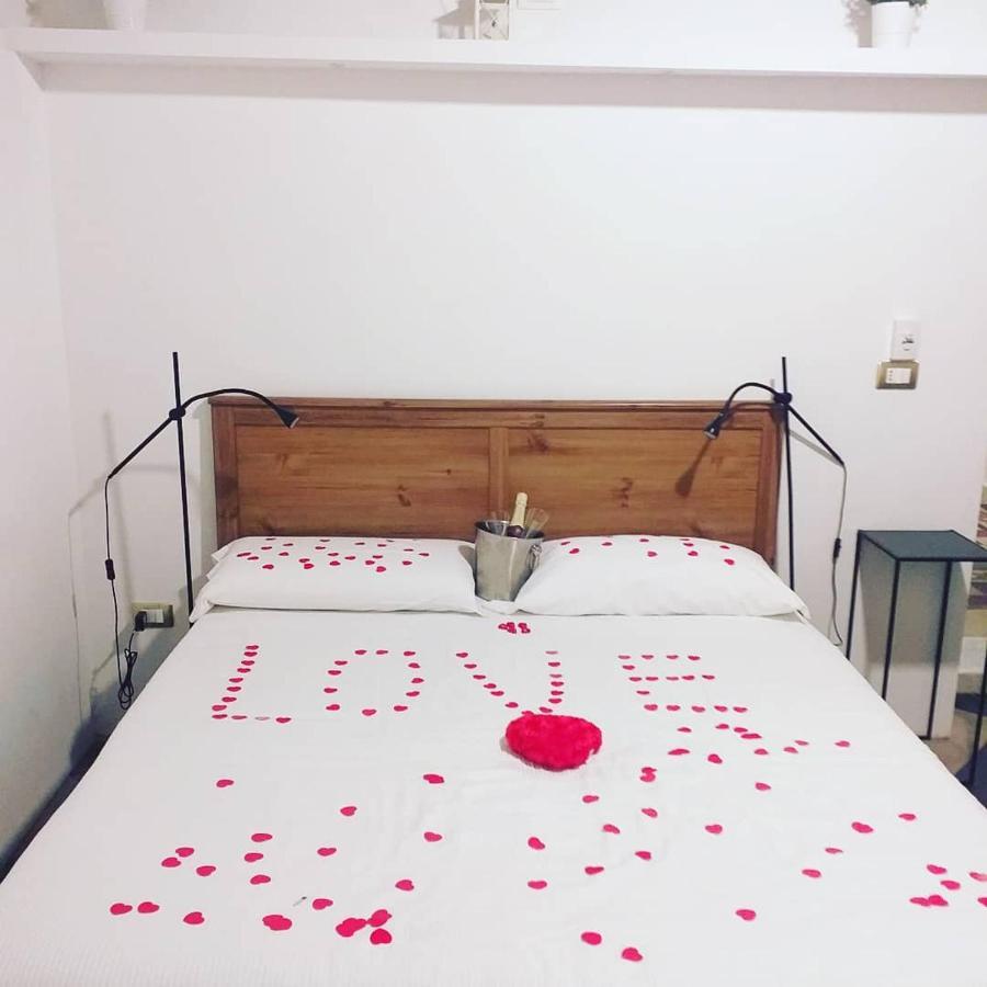 B&B Porto Trani Ngoại thất bức ảnh